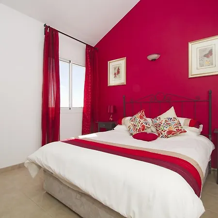 Davida Villa